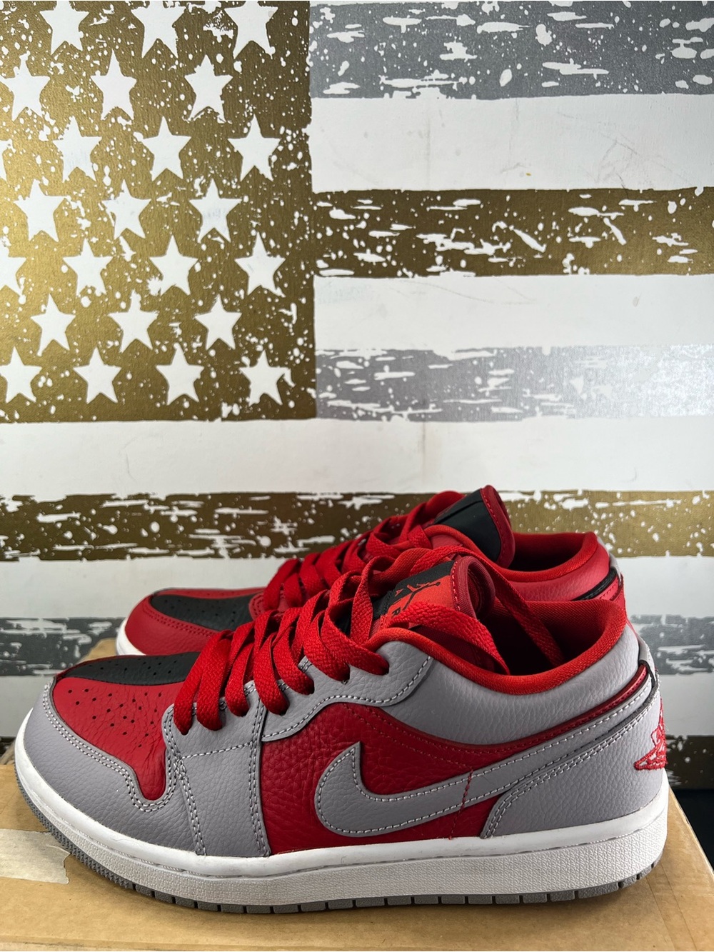 Jordan 1 “Split”
